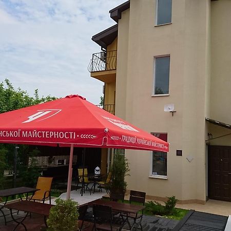 Guest House Dacha Karolino-Buhaz Ngoại thất bức ảnh
