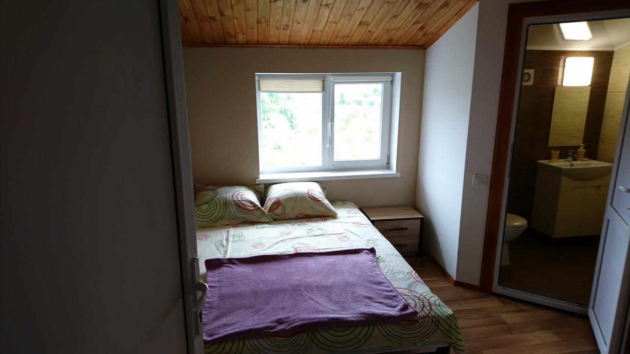 Guest House Dacha Karolino-Buhaz Ngoại thất bức ảnh