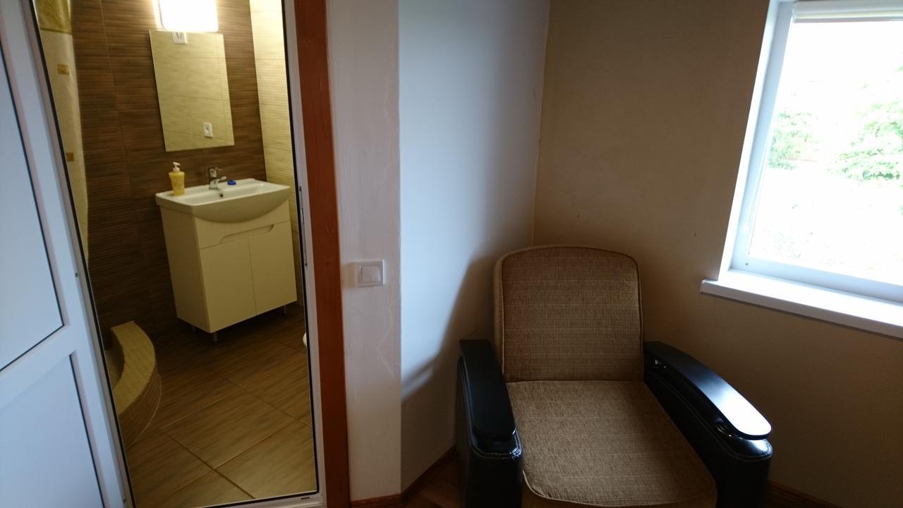 Guest House Dacha Karolino-Buhaz Ngoại thất bức ảnh